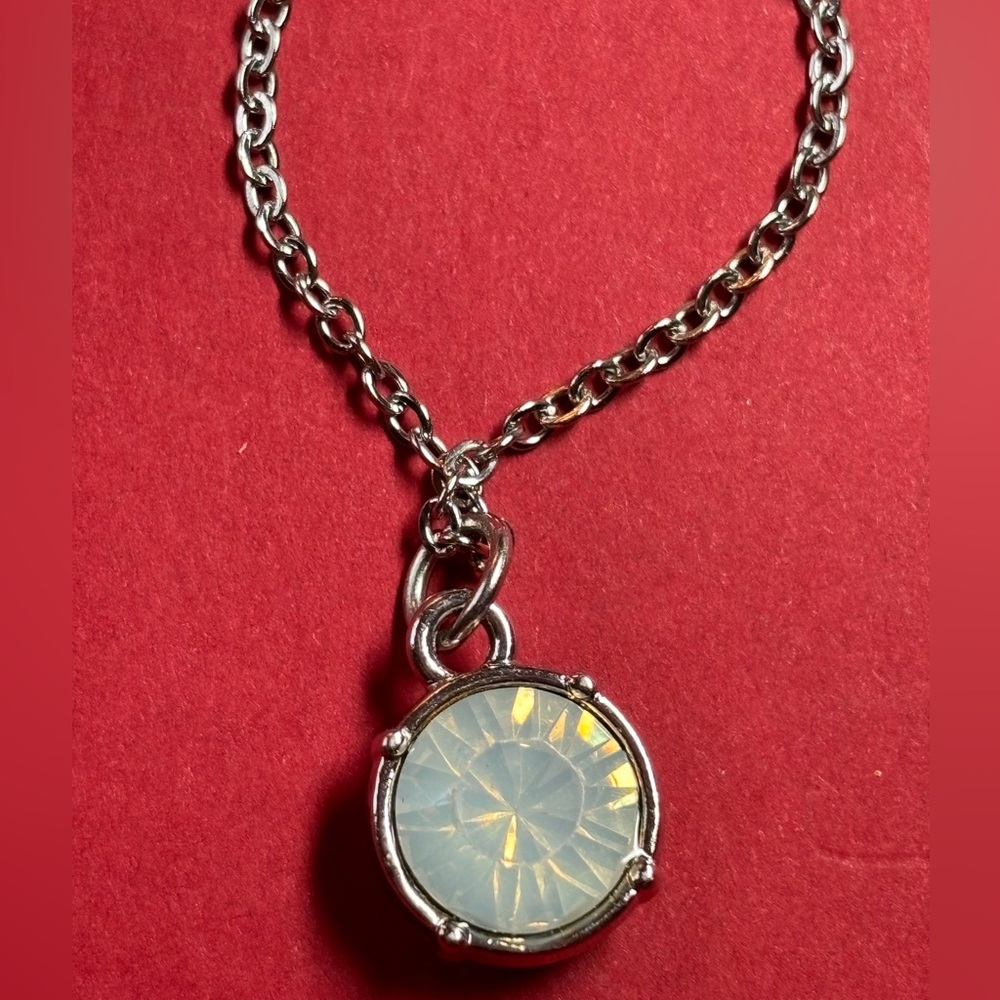 Sabika-Like Necklace -NWT